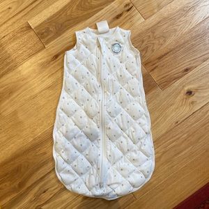 Dreamland weighted sleep sac. Size 0-6months